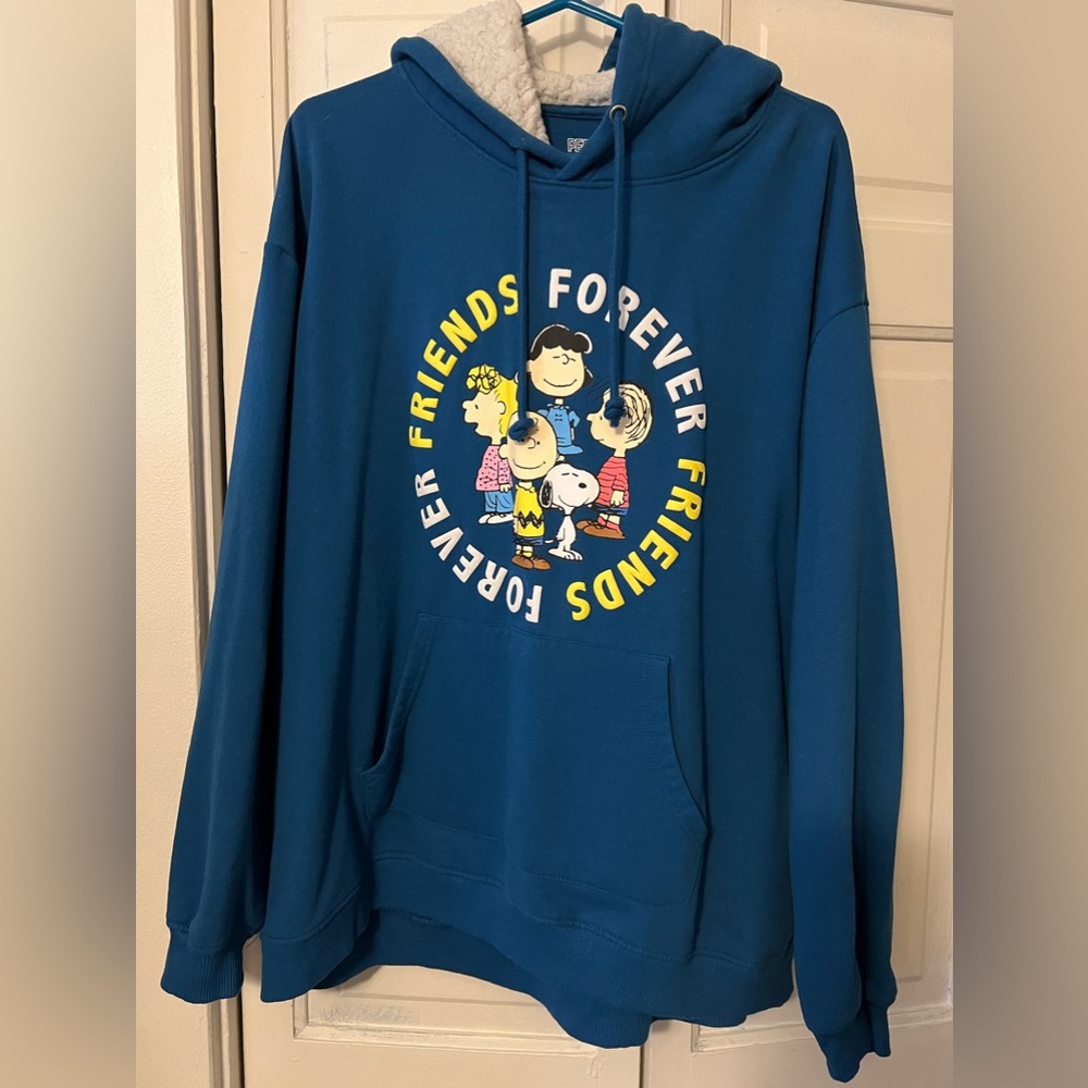 Women’s Peanuts Friends Forever Hoodie